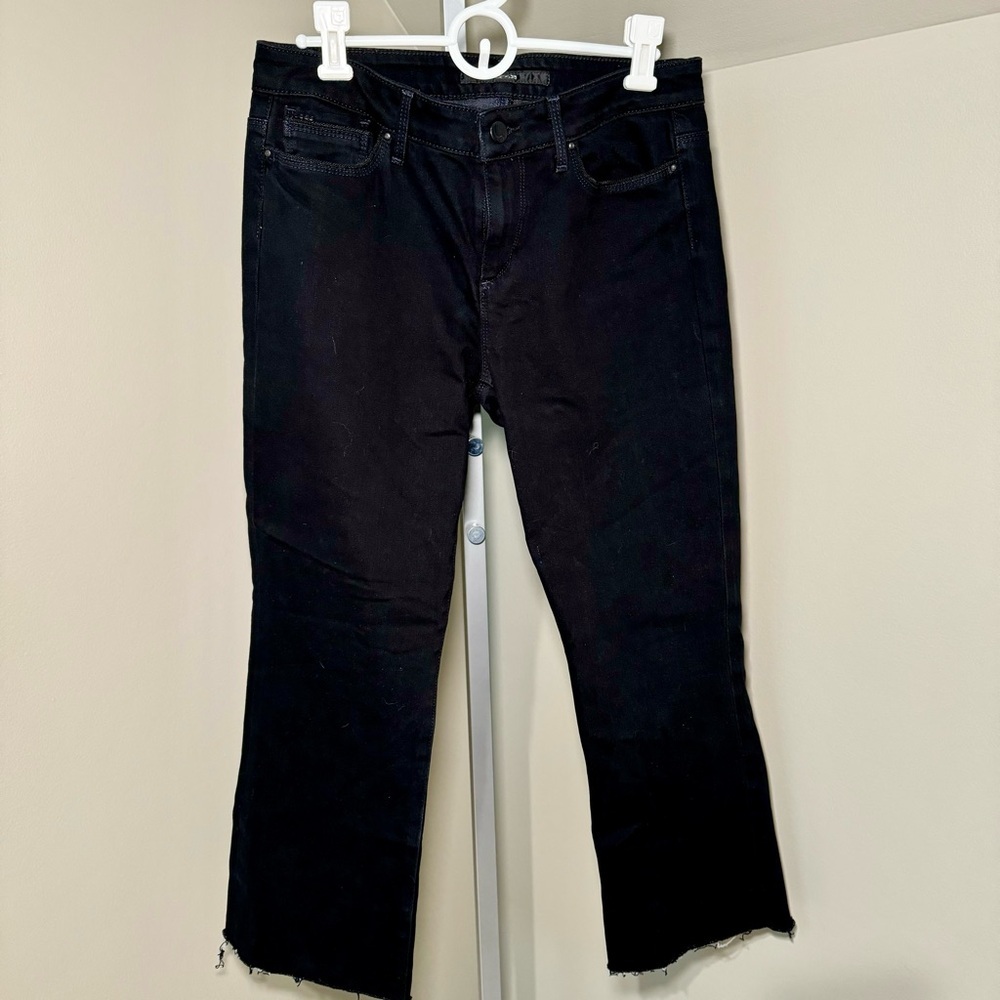 JOE’s Jeans Black Muse Semi Boot Cut‎ Jeans Tate Wash size 28 raw hem
